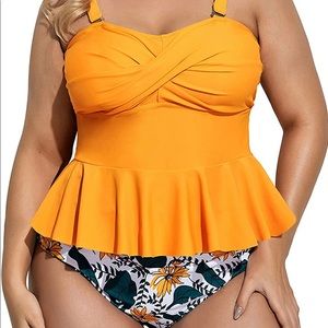 Yellow floral 2pc swimsuit 18W